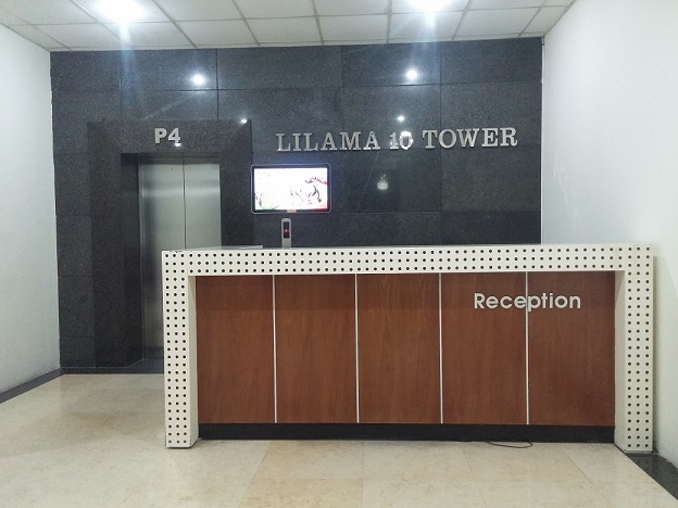 Thiết kế thi công quầy lễ tân QLT18 sang trọng