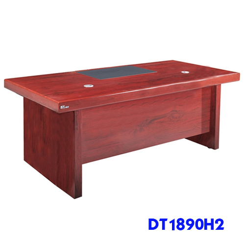 Bàn lãnh đạo Hòa Phát sơn PU DT1890H2 