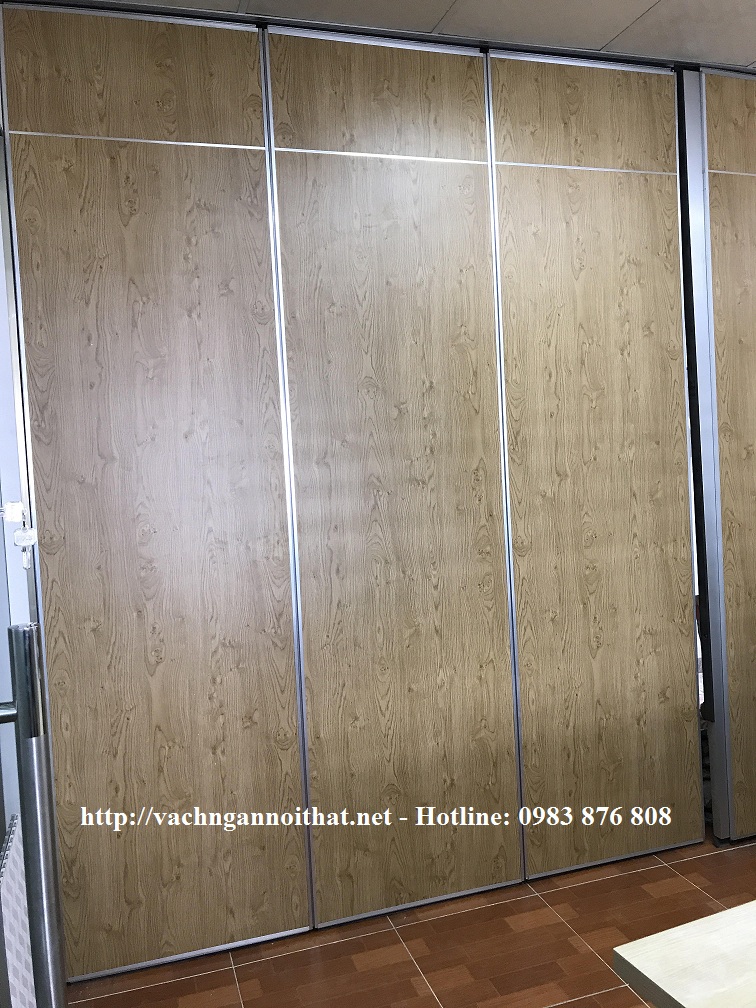 Mẫu vách ngăn văn phòng bằng gỗ
