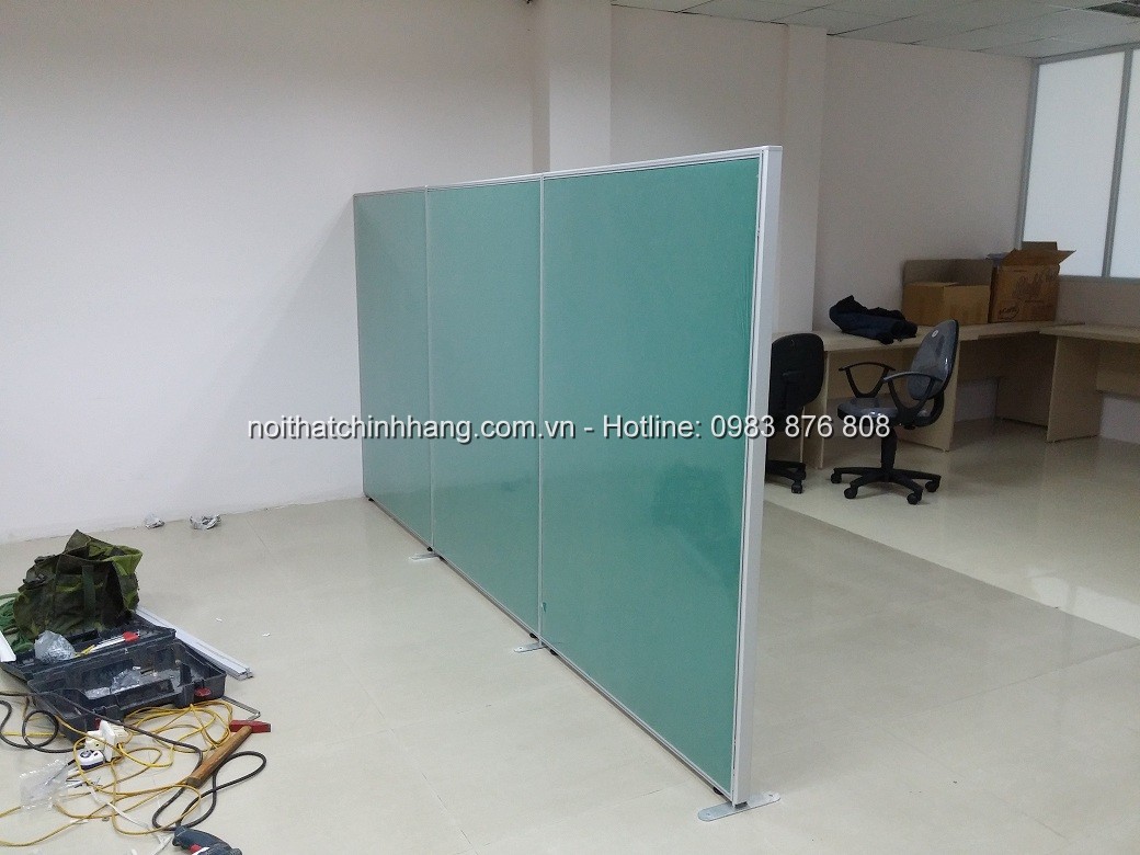 Vách ngăn nỉ phẳng khung nhôm VNN-HG07 đẹp
