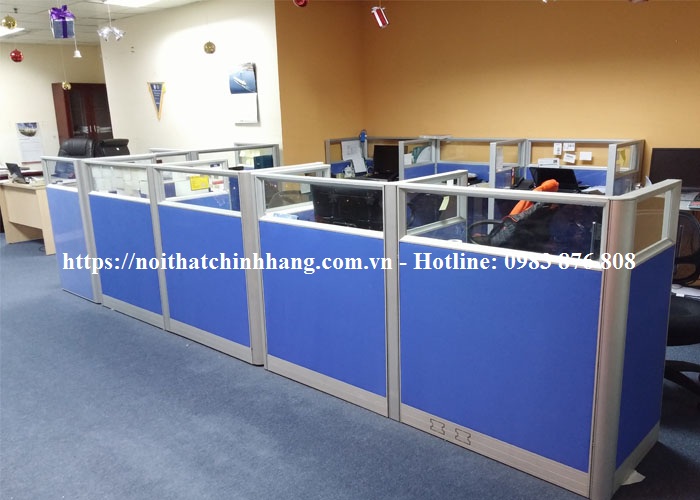 Mẫu vách ngăn văn phòng Hoà Phát nỉ - kính đẹp mắt Mẫu vách ngăn văn phòng Hoà Phát nỉ - kính đẹp mắt