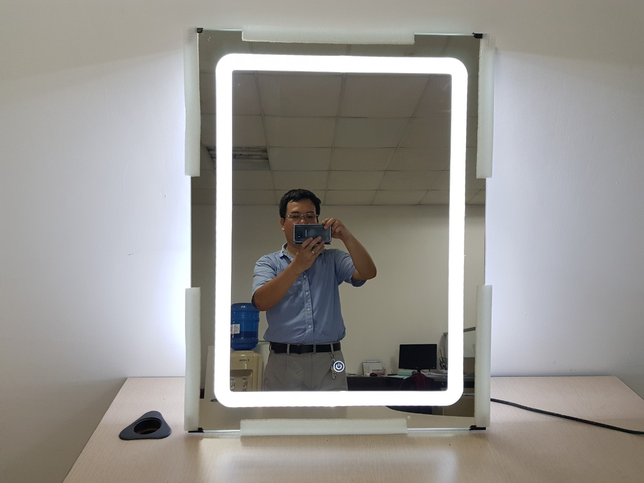 Gương đèn led B43